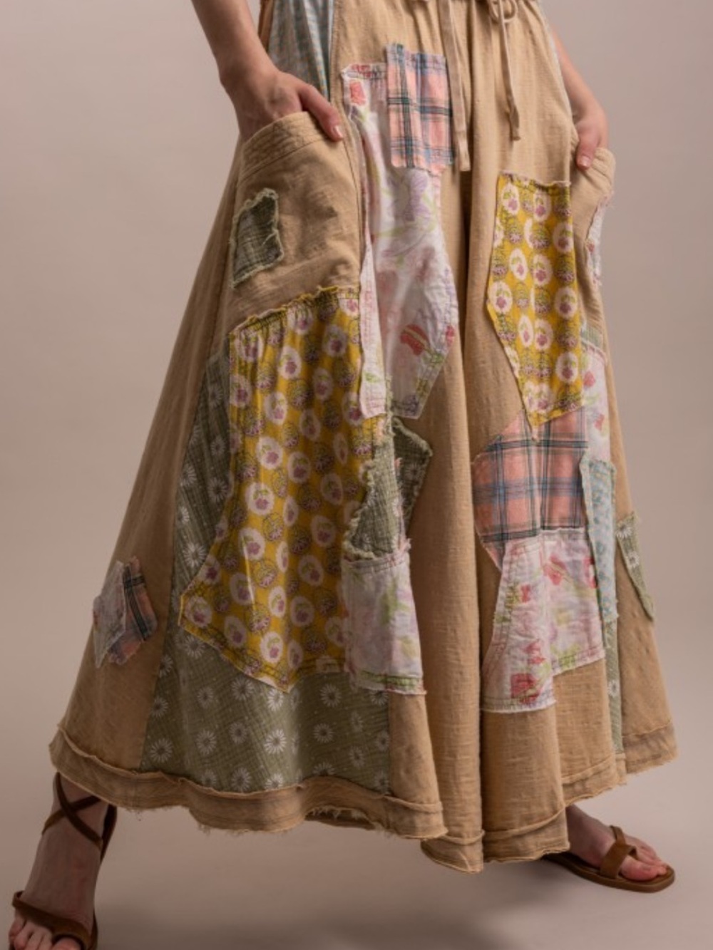 Bluevelvet Boho Patchwork Wide-Leg Pants - Beige with Pastel Patches - Picture 6 of 8